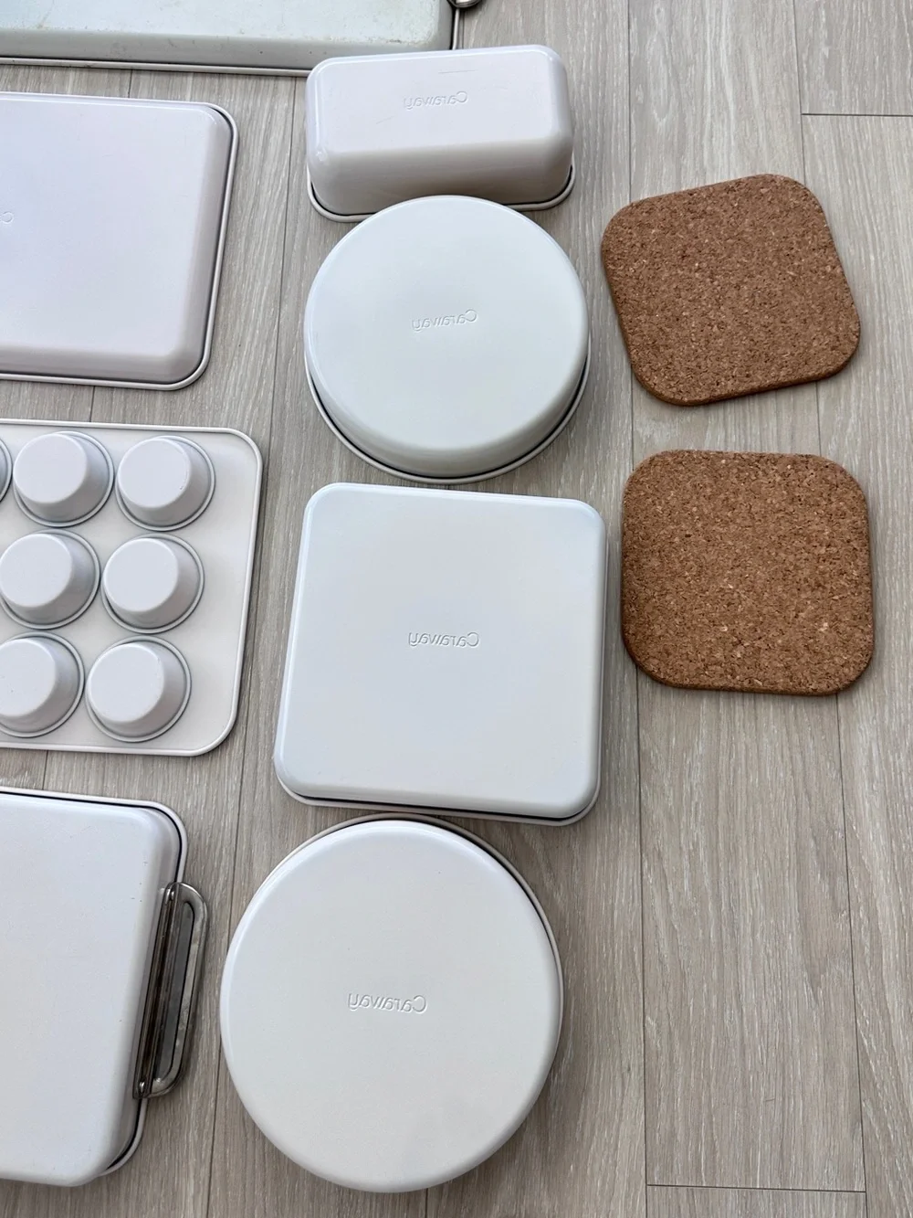 Caraway Bakeware Set: 10-Piece Set With Storage Organizers
